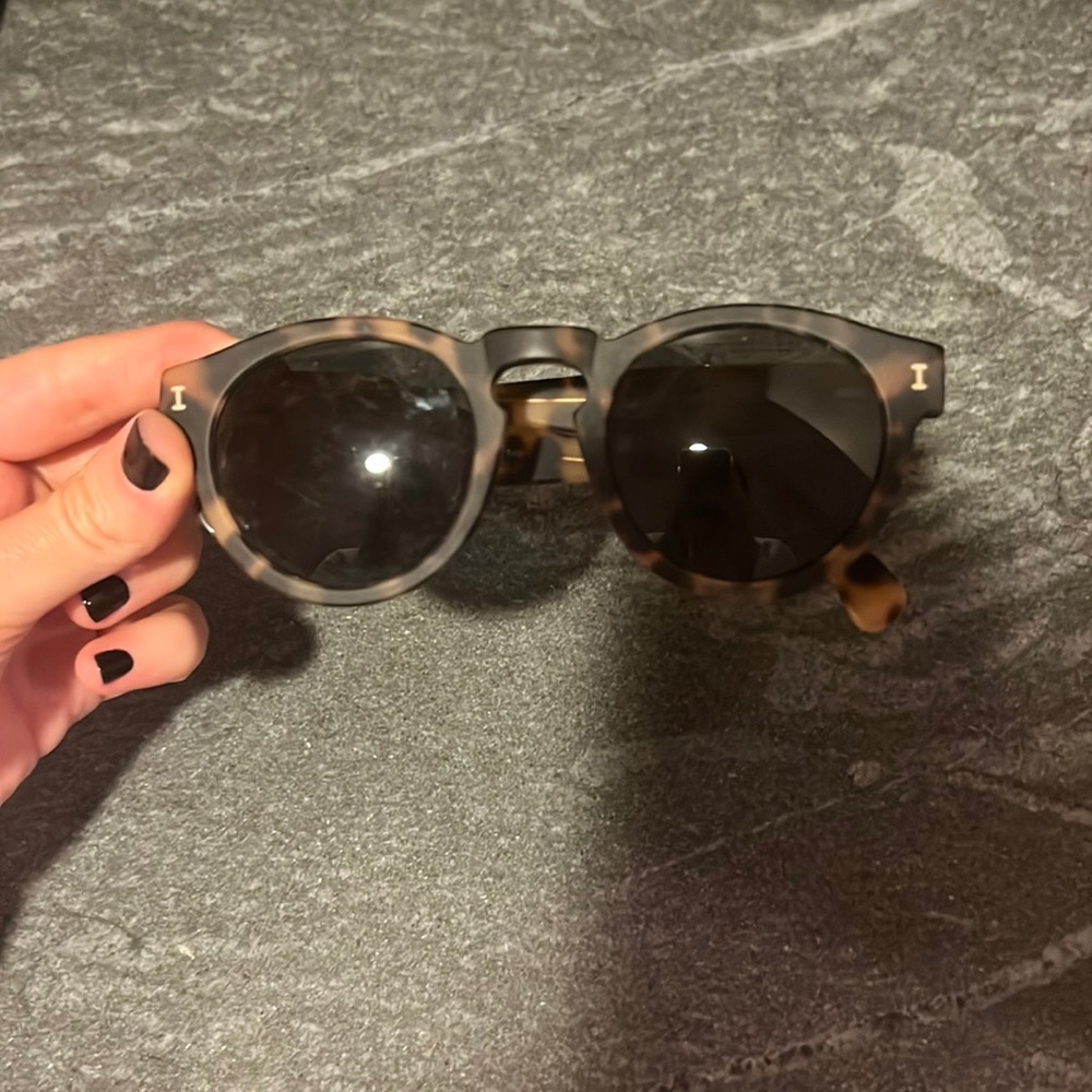Illesteva sunglasses